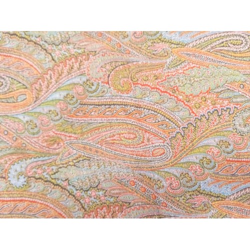 23 - Paisley pattern Throw