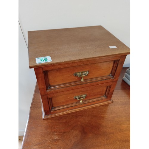 66 - small desk top drawers