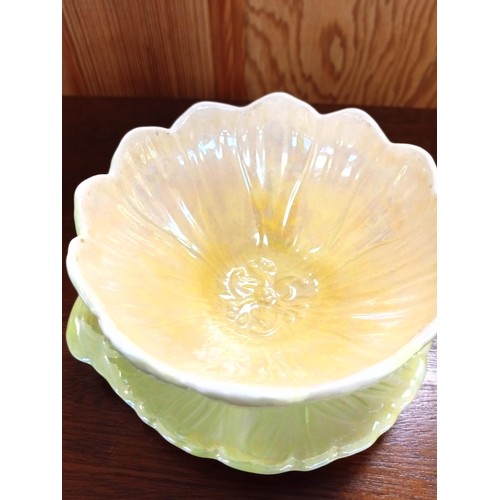 102 - 4 x Royal Winton Grapefruit bowls