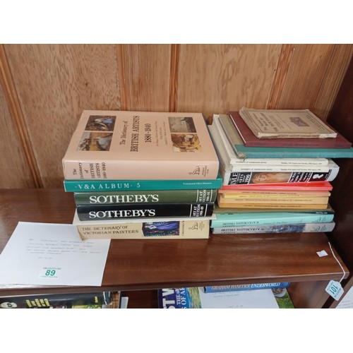 89 - Art: Catalogue's and reference books, including; Sotherby's, Christies and Antique Collectors' Club ... 