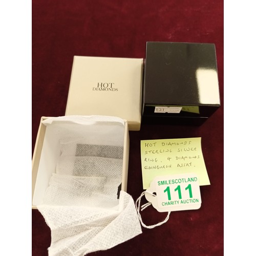 111 - hot Diamonds sterling silver ring , Edinburgh assay mark with original box