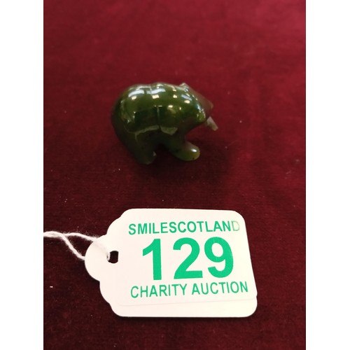 129 - Nephrite jade bear with Salmon