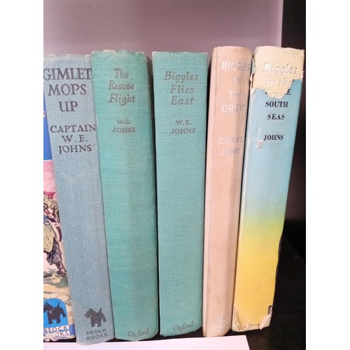 181 - Biggles/Gimlet by W. E. Johns, 10 volumes, including: 
