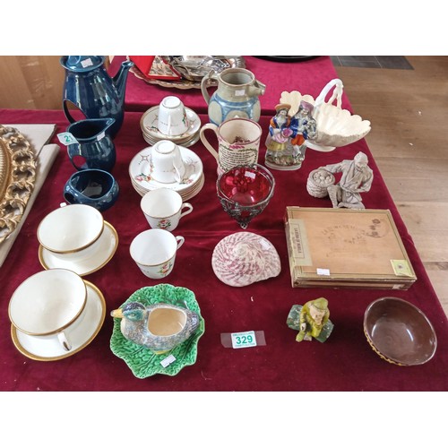 329 - good selection of vintage pottery etc