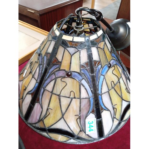 344 - Tiffany style lamp shade