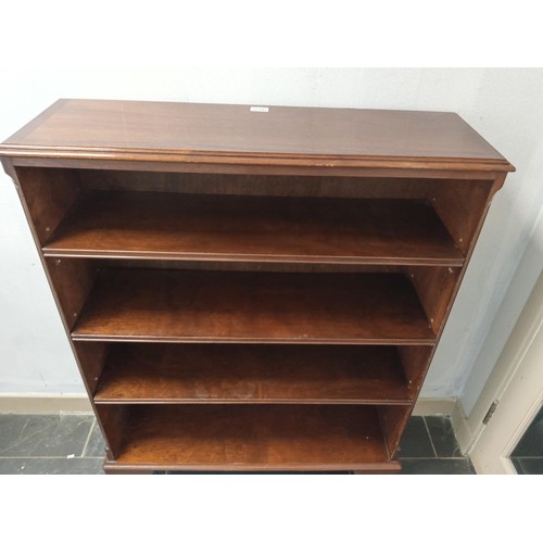 276 - book case with 3 movable shelves