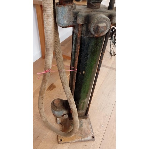 423 - Rare 'Self-measuring' petrol pump, antique, hand-crank from a local estate. In great original condit... 