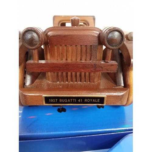 461 - Wooden model car 1927 Bugatti 41 Royale