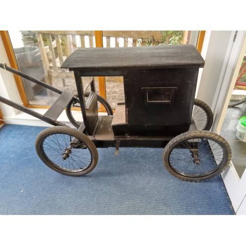 491 - scale model of Amish carriage for a dog to pull 2.35m approx long including the draw bar