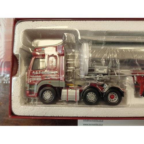 572 - Corgi Limited Edition Hauliers of Renown CC13913 Foden Alpha General Purpose Tanker - A & F Grant Lt... 