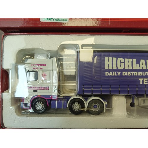 574 - Corgi Limited Edition Hauliers of Renown CC13241 DAF XF Super Space Cab Curtainside - Macritchie Hig... 