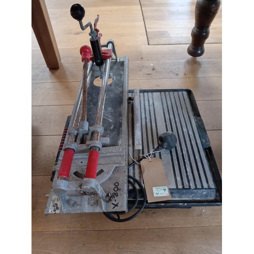 597 - Electric and hand tile cutter