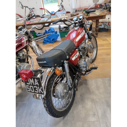 530A - Honda 350 K reg motorcycle / motorbike, historic vehicle registered V5, MOT & Tax exempt various pap... 