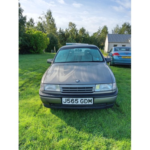 605 - Vauxhall Cavalier manual motorcar automatic 1.8L 44000 genuine miles, grey metallic service history.... 