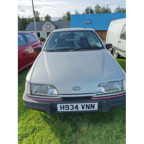 606 - Ford Sierra LX 1800 automatic motorcar original condition 55000 miles automatic silver.
10% premium ... 