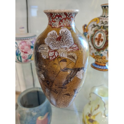 48 - Various collector's vases