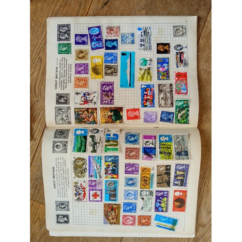 155 - Selection of collectable stamps