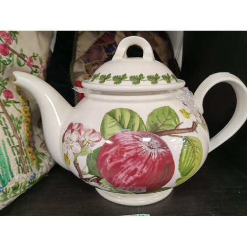 153 - Portmeirion Pomana teapot and 2 tea cosies