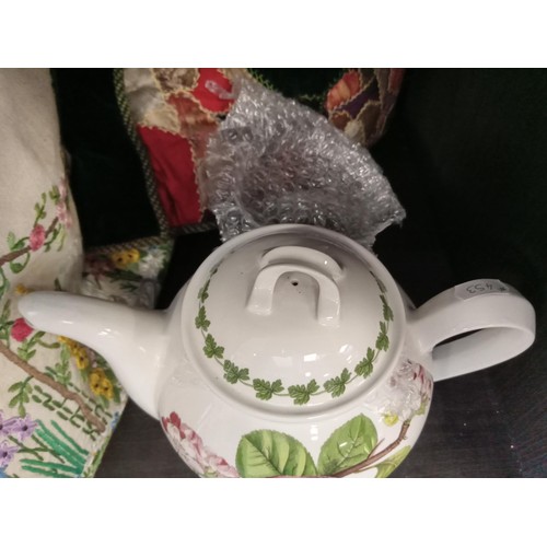 153 - Portmeirion Pomana teapot and 2 tea cosies