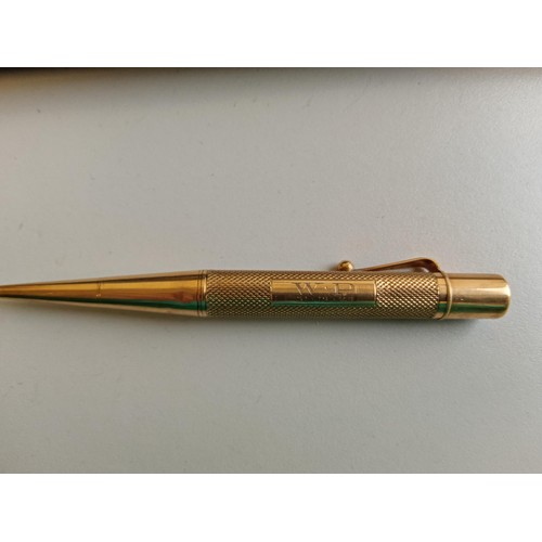 104 - Bakers Pointer pen made in England 9 carat .375 gold pen hallmarked E.B 9.375, Anchor sign W inscrib... 