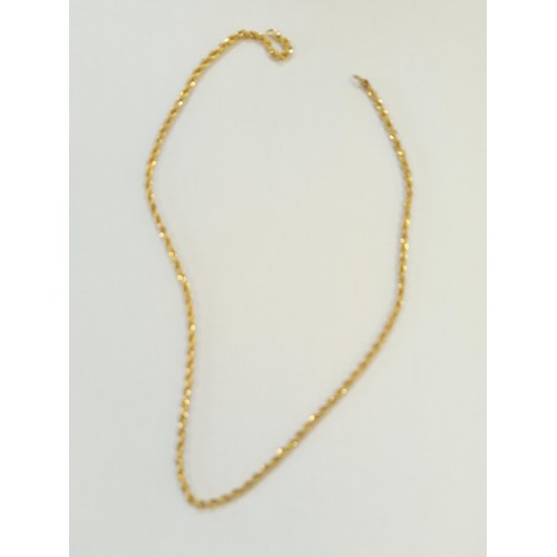 122 - Yellow metal necklace 19