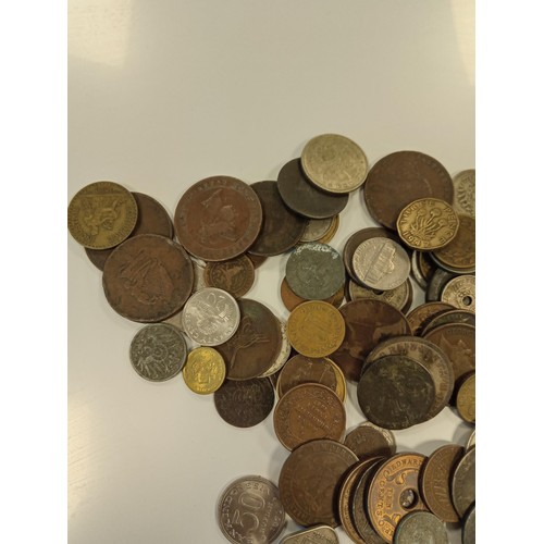 132 - Large selection of collectable coins