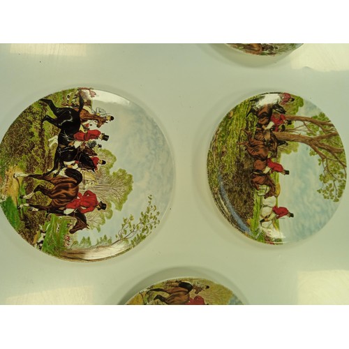 159 - Selection of 5 x Vintage Poole England plates with hunting scenes.  Each plate 15cm diameter approx