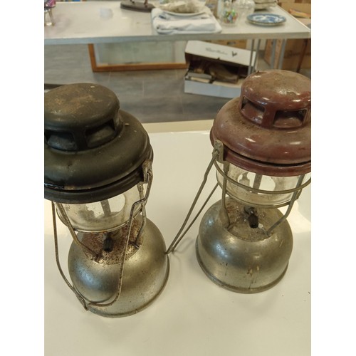 190 - 2 x Tillley Lamps, as per photos, 1 has a brass base and the other has 1077 stamped on it