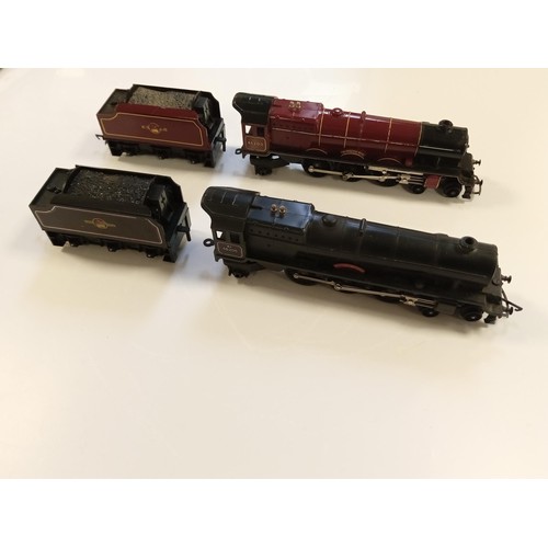 65 - 2 Triang R30/ R31 and R50 Princess Victoria Tender black & Princess Victoria engine smoker black, th... 