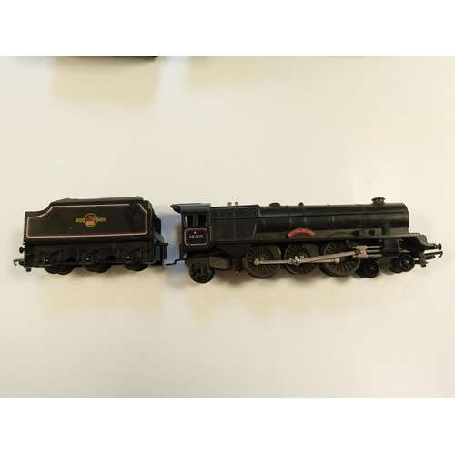 65 - 2 Triang R30/ R31 and R50 Princess Victoria Tender black & Princess Victoria engine smoker black, th... 