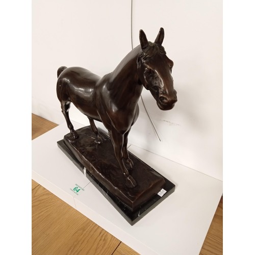 64 - Heavy horse bronze statue