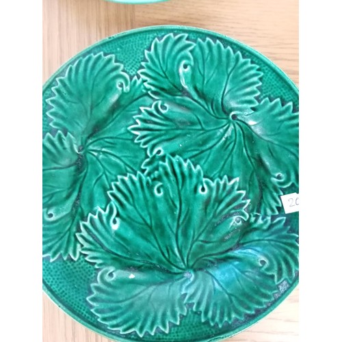 66 - 6 x Antique green leaf Majolica pottery plates