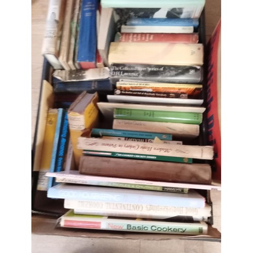 69 - Selection of vintage books