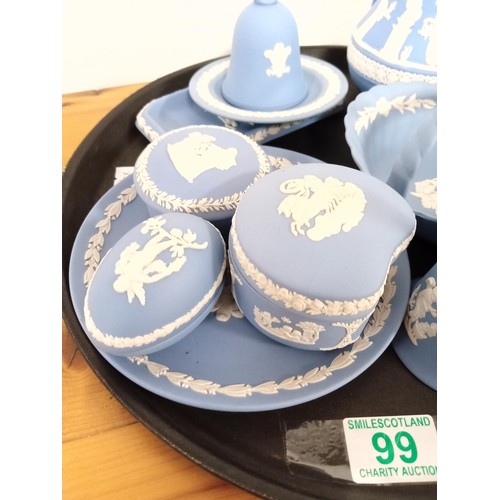 99 - Tray lot of blue Wedgewood items