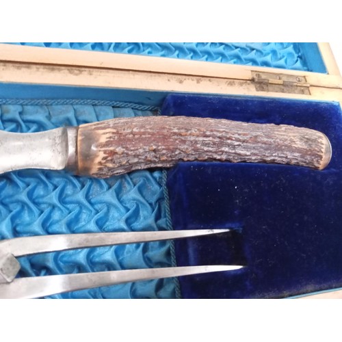 130 - Vintage antler carving set in presentation box