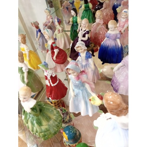 130H - Large selection of Royal Doulton medium figurines approximately 27 of