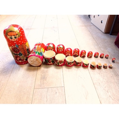 321 - Large Russian doll complete