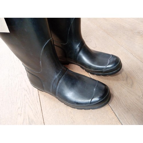 337 - A pair of ladies hunter wellies size 7