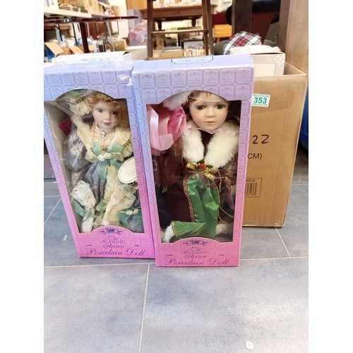 353 - Box lot of dolls and a vase