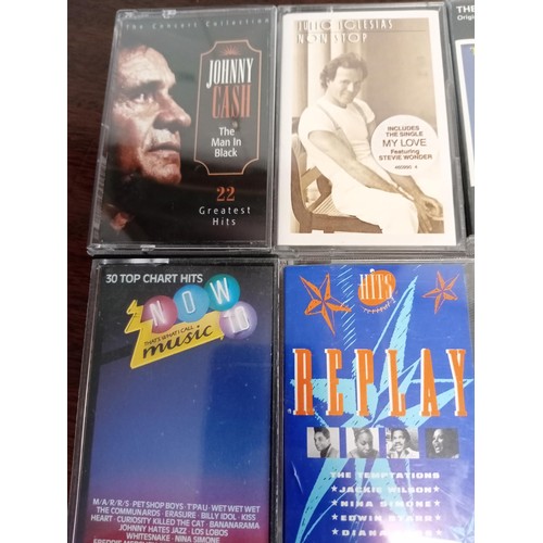 45 - 6x Vintage Cassette tapes inc. Johnny Cash 'The Man in Black', Julio Iglesias 'Non Stop', The Blues ... 