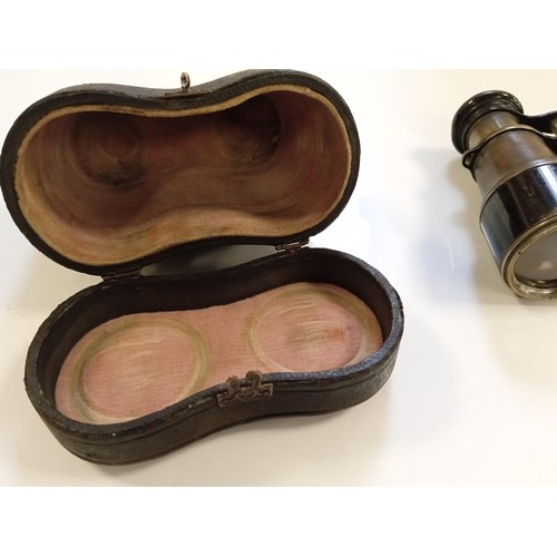 71 - Vintage binoculars in original case believed to be from Boer War