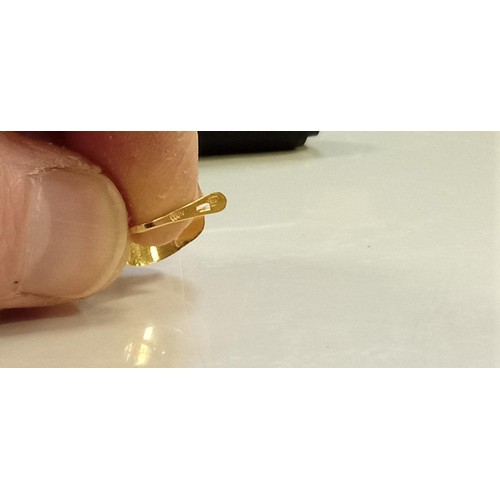 78 - 18ct gold hallmarked earrings 2.5g approx.