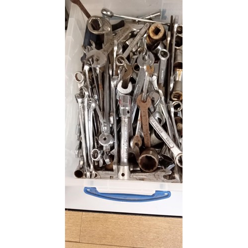 86 - Hand tools inc. spanners and socket heads