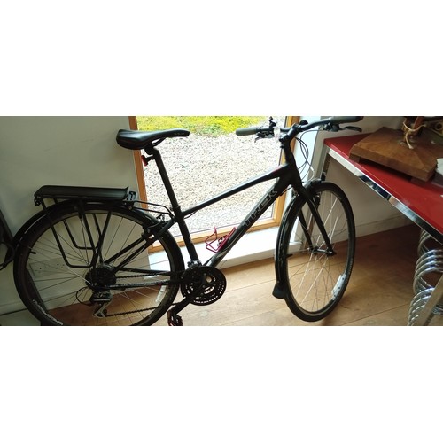 88 - Trek hybrid bike carbon framed 15