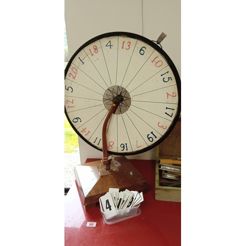 90 - Vintage tombola wheel