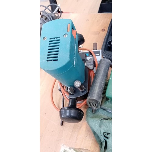 202 - Power tools inc. power planer, router and a vintage jigsaw