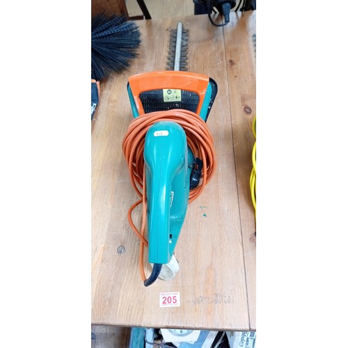 205 - Power base electric hedge trimmers