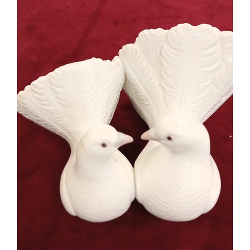 94A - Rare Lladro Dove figurines Love Nest 6291 & Kissing Doves 1169