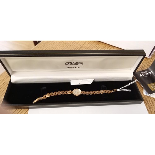 24 - 9ct gold Accurist watch in original box 9g approx.