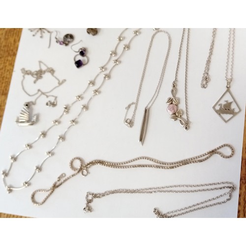 30 - Selection of silver jewellery inc. bangles, necklaces and earrings